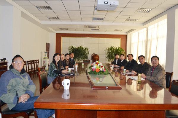 雷竞技的赛事积分党委组织收看十八大开幕盛况