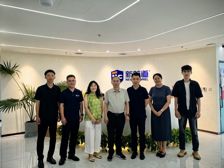 语言文化学院访问新航道青岛学校西海岸校区