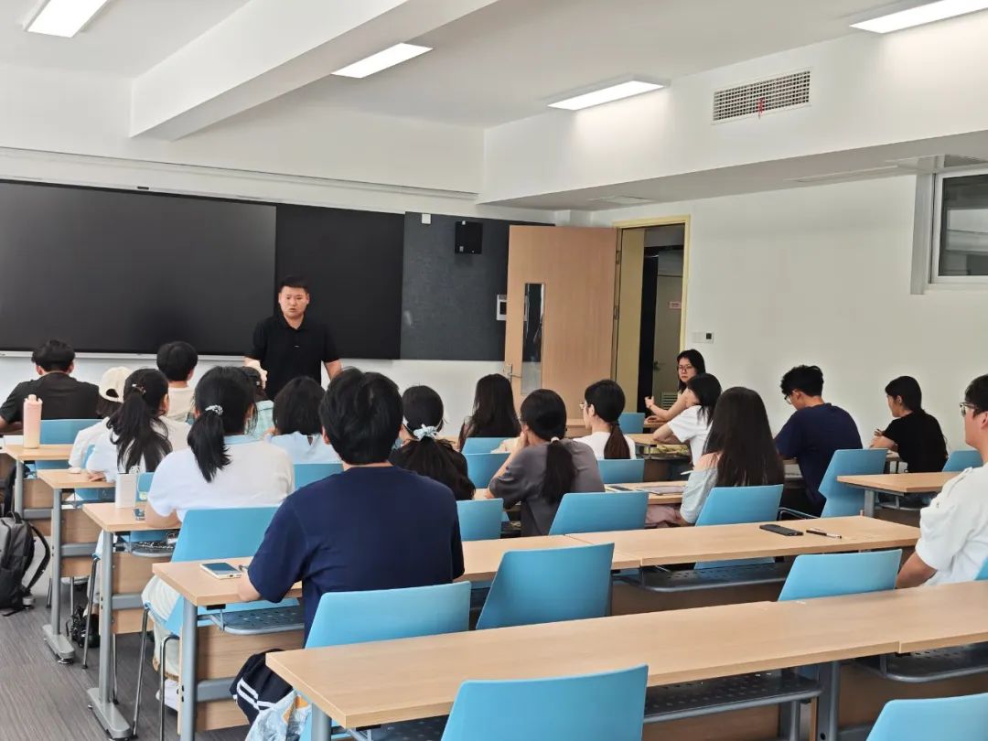 春赴乡约，动员启新程 | 信息科学与工程学院开展2025年暑期“三下乡”社会实践活动筹备培训会议