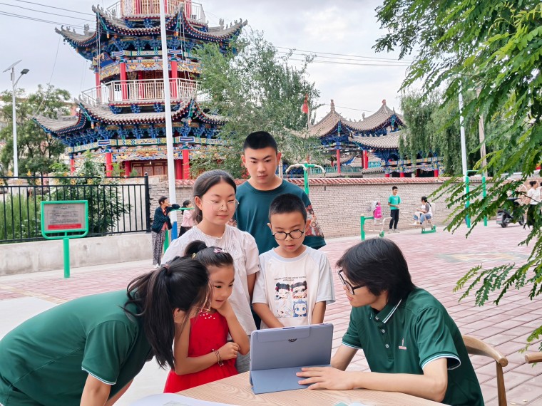 智能制造学院推普实践团以语言之力赋能乡村振兴